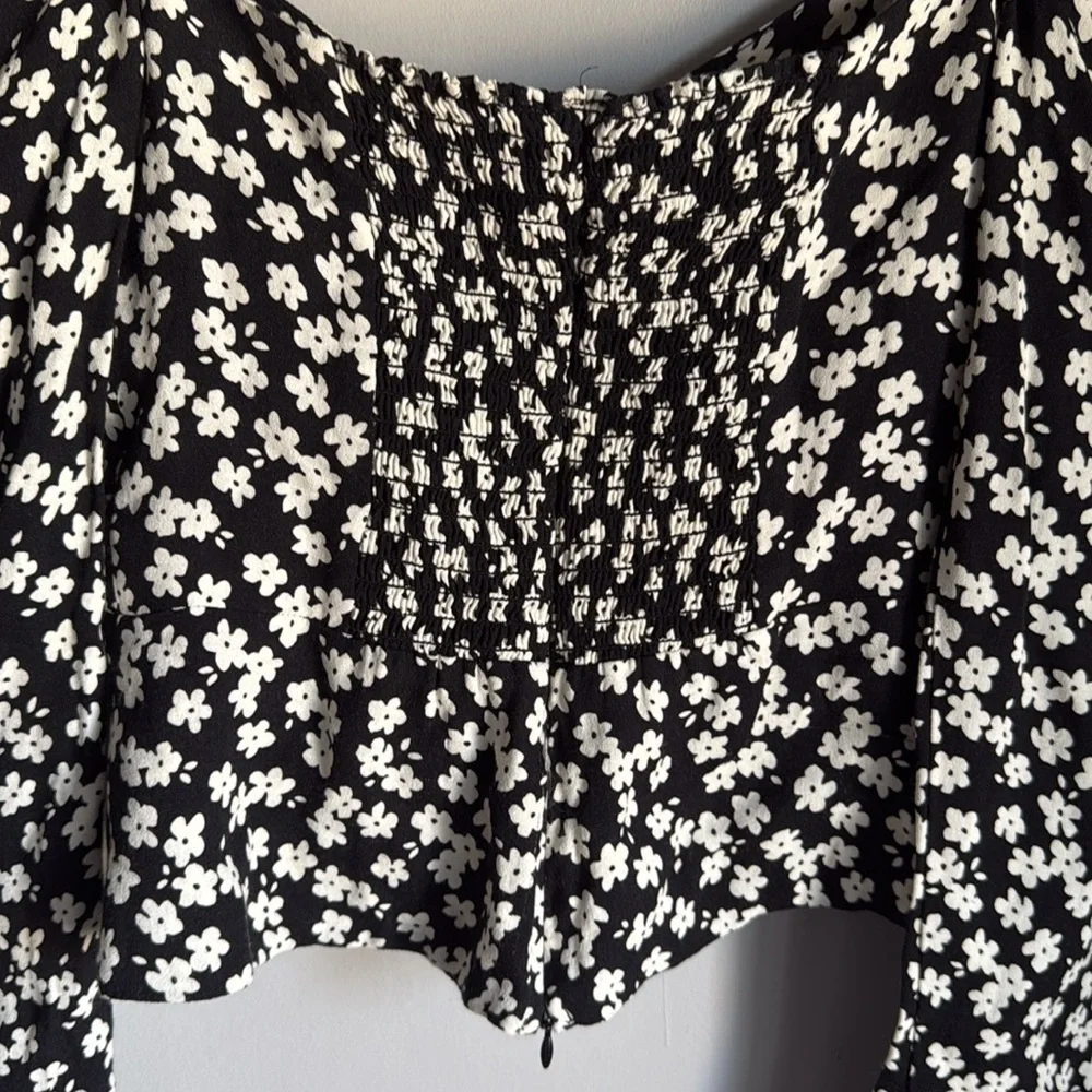 REFORMATION  Rosaly Top in Tootsie 4 - Picture 5 of 9